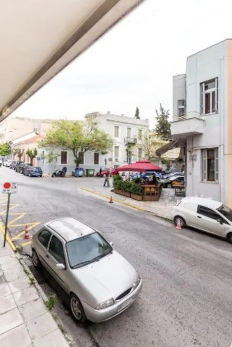 Sunny Apartment Right Under Parthenon Atenas Exterior foto